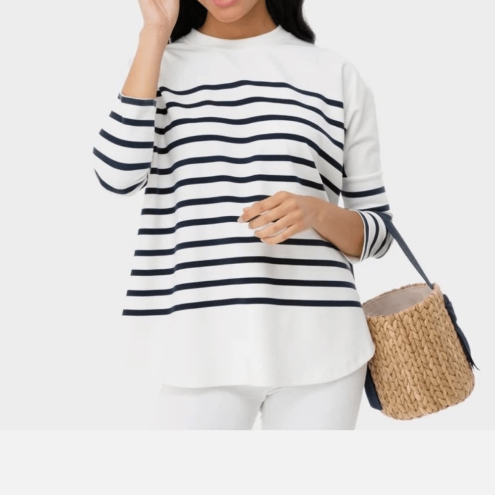 Tuckernuck Striped Navy and White Women's Top OS